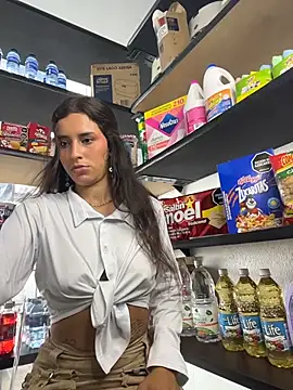 Živý XXX chat LadyMya_18