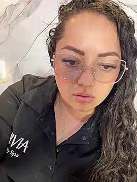 Nails_Lucia 라이브 XXX 채팅