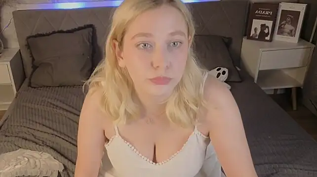AmeliaxCandy: απευθείας συνομιλία ΧΧΧ