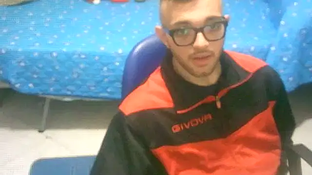 Francescodicristina44 Chat XXX in diretta