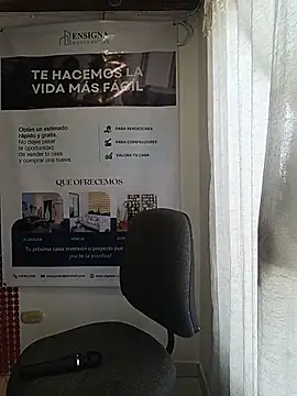 Valentina--1's Live XXX Chat