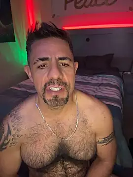 wolfbucker Chat XXX in diretta