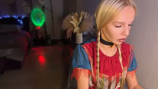 Milieva11 Chat XXX in diretta