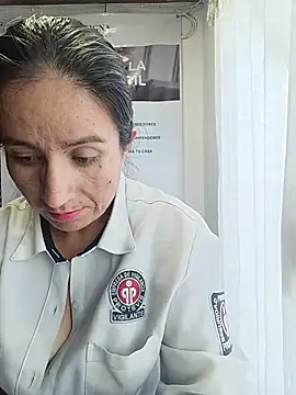 Valentina--1 라이브 XXX 채팅