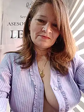 Chat +18 de KAREN--03 ao vivo