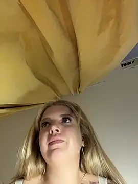 OdriOlsens' Live XXX Chat