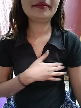 Vaani_Actress Adlı Modelin Canlı XXX Sohbeti