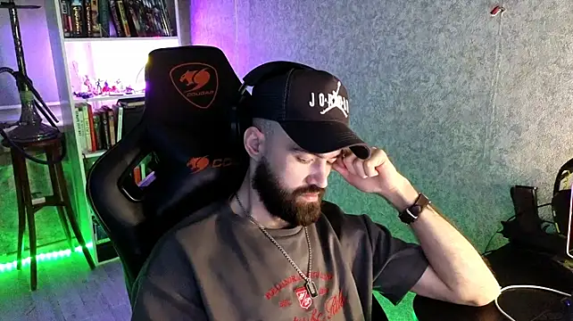 Chat +18 de _Serious_Man ao vivo