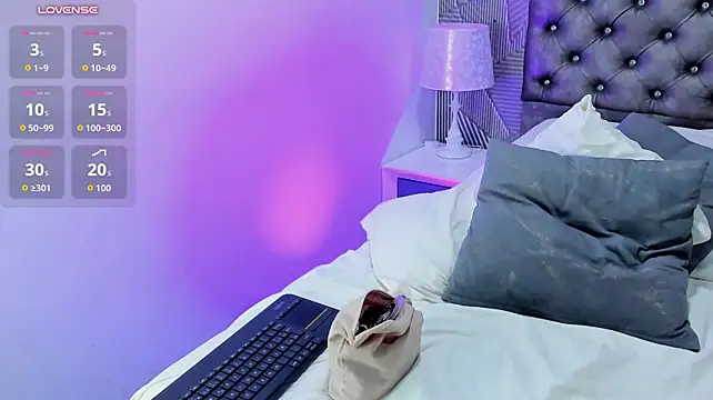 ShallomMuse – Naživo XXX chat