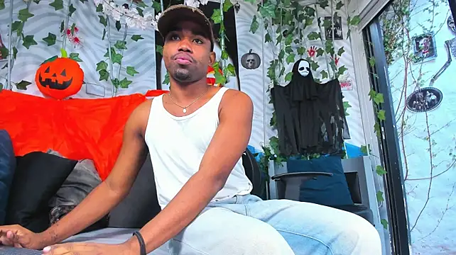 Chat XXX ao vivo de AidenRoss_