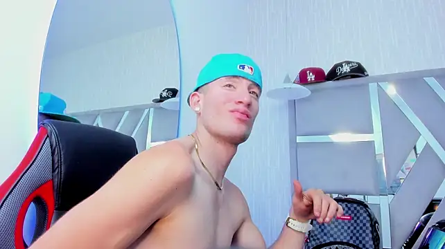Chat XXX en directo de hunterheat__