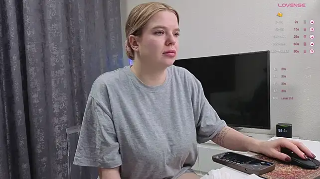 lovly_bambi's Live XXX Chat
