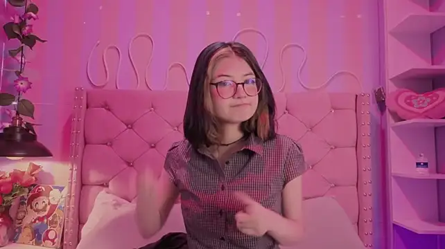 Lara-Victoria- 라이브 XXX 채팅