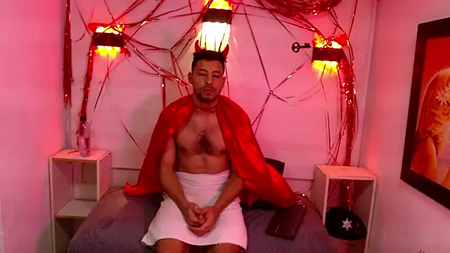 Cris_LaCobra_'s Live XXX Chat