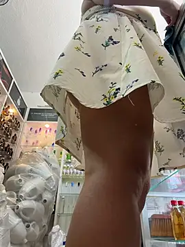 ISABELLA__LUNA XXX чат на живо