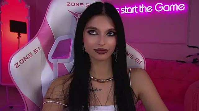 BeverlyMost Live XXX-chat