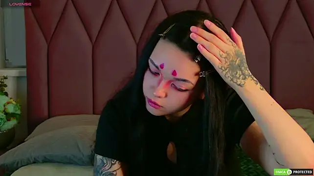 Chat +18 de ReinaNoir ao vivo