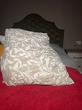 AlyraMoon 라이브 XXX 채팅