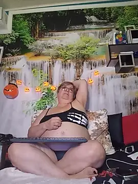 QueenPammy1's Live XXX Chat