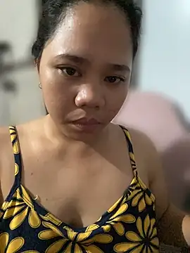 -CLARAMommy- Live XXX Chat