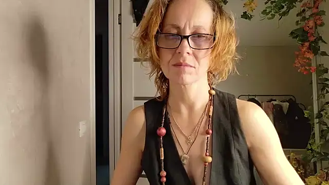 LioraWeissn Live XXX chat