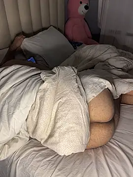 دردشة SecretGuyTr الجنسية المباشرة