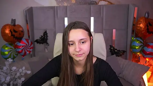 XXX chat uživo modela TinyNatalie