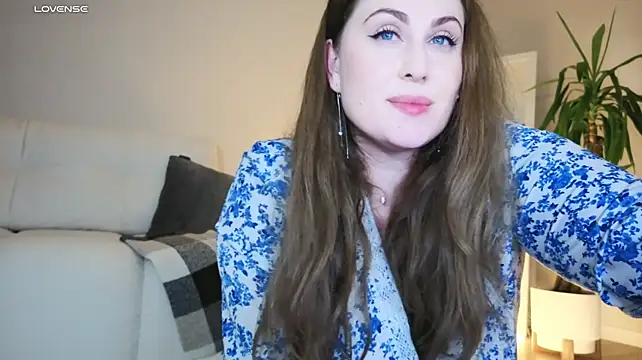 Miss_Magic_Eyes_ Chat XXX live