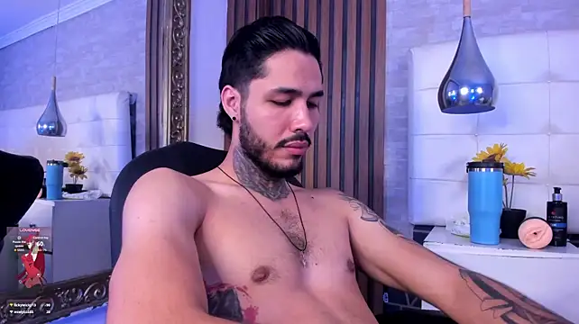 Chat +18 de JacksonGreenn ao vivo
