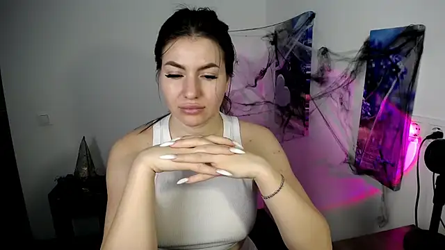 Trinny_Love's Live XXX Chat