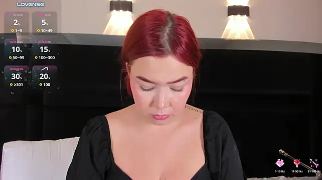 LiaTink's Live XXX Chat