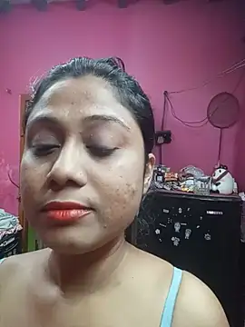 Show modela Pinkivabi_sho na web-kameri