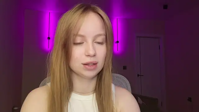 צ'אט XXX בשידור חי של BunnyShinex