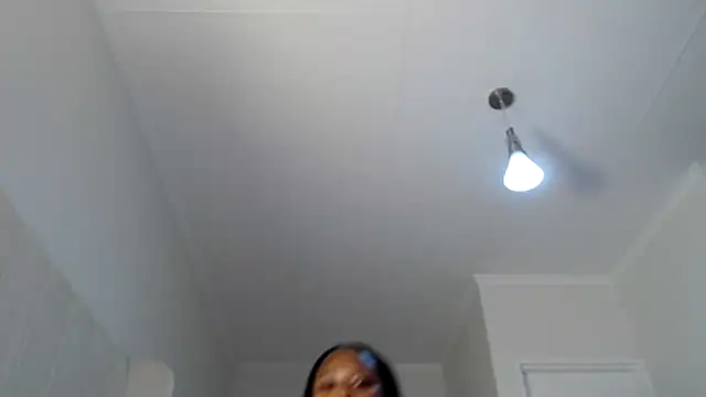 แชท XXX สดของ xBUSTY_CANDYx