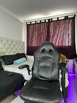 blackdrey18 – Naživo XXX chat