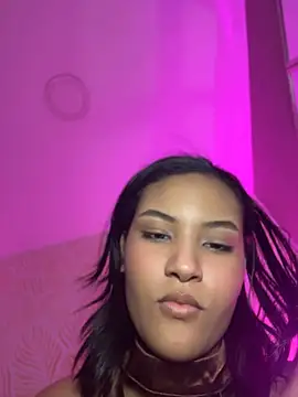 Chat +18 de elena_velez ao vivo