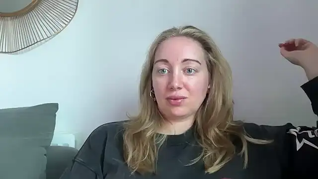 arielsweetieee 라이브 XXX 채팅