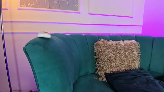 Adrian_volttn Live XXX chat
