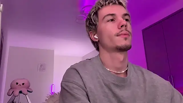 Jeremy1Scott's Live XXX Chat
