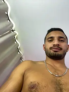 Susi_and_mat live XXX chat