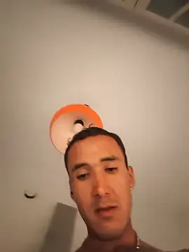 Živý XXX chat Peperoso777