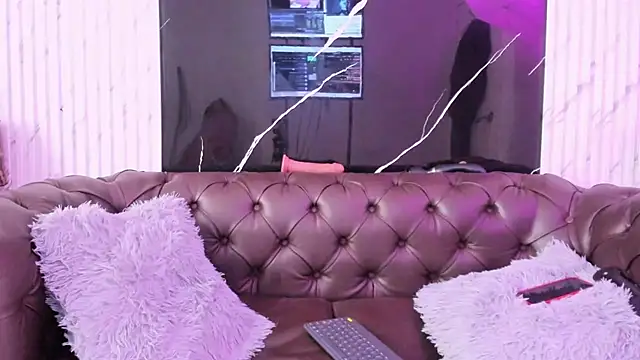 OliviaWilliamm – Live XXX-chat