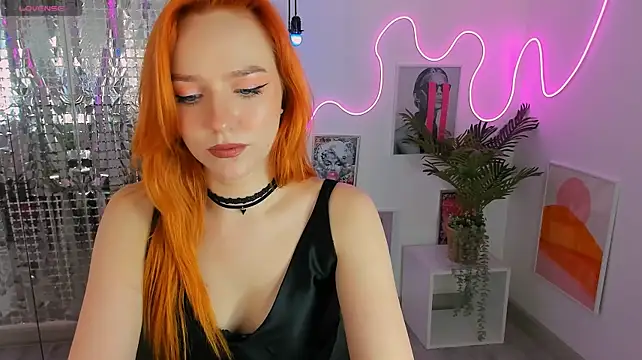 ZlataSaar's Live XXX Chat