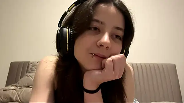ArriSatty's Live XXX Chat