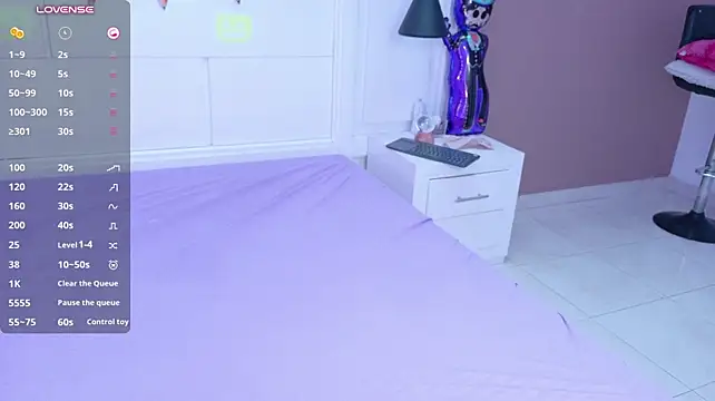 Amberr_Foxx_'s Live XXX Chat