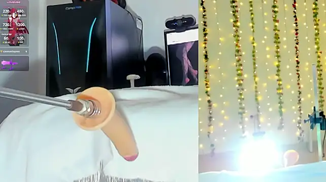 Chat +18 de Kitty__Rose__ ao vivo