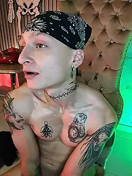 DIEGO_JONES live XXX chat