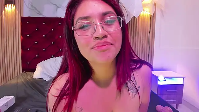 Alessia-Valmont 라이브 XXX 채팅