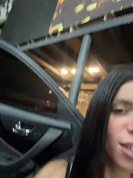 XXX chat uživo modela Rafaellaz