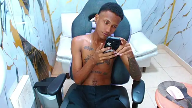 ManSant Live XXX-Chat
